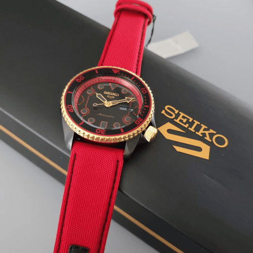 18-24 SEIKO 5 Sport Automatic | Street Fighter KEN Limited Edition | SRPF20K1