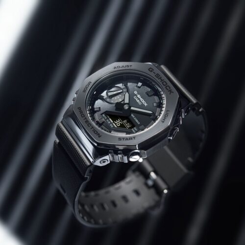 G-SHOCK GM-2100BB-1AER
