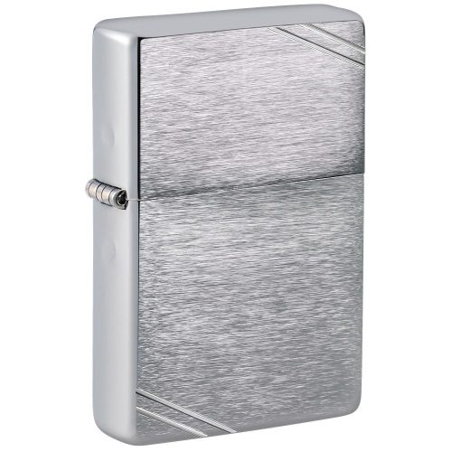Bočna slika: ZIPPO Vintage Brush Chrome 230 – bočna perspektiva četvrtastog upaljača
