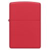 Detalji površine: ZIPPO 233 Classic Red Matte – detaljan prikaz mat crvene završne obrade