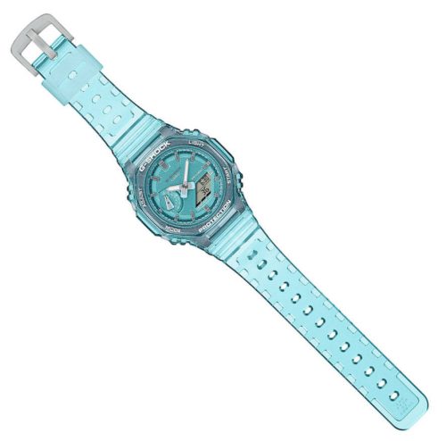 Ženski G-SHOCK GMA-S2100SK-2AER sat sa vodootpornošću do 200 metara, savršen za sportove na vodi.