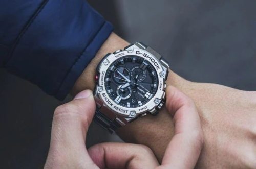 G-SHOCK GST-B100D-1AER muški ručni sat na ruci, sportsko-luksuzni dizajn sa čeličnom narukvicom