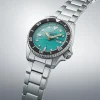 Seiko SRPK33K1 - 5 Sports SKX muški rucni sat toptaurus.rs. 2 3 Bočni pogled na Seiko SRPK33K1, prikazivanje debljine kućišta od 13 mm i preciznog automatskog mehanizma, idealnog za ljubitelje tradicionalnih satova