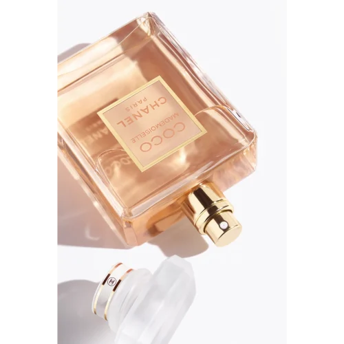 Coco Mademoiselle EDP – savršen spoj citrusa, cvetnih nota i toplih drvenastih akorda