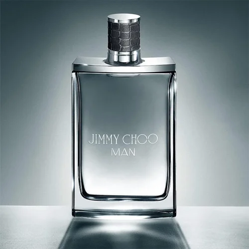 Jimmy Choo Man EDT parfem u modernom i elegantnom ambijentu
