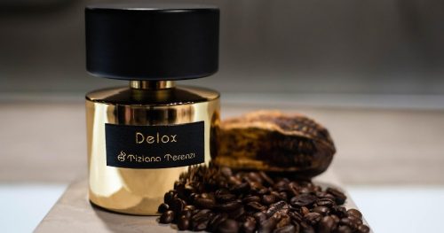 Luksuzno pakovanje parfema Tiziana Terenzi Delox EDP 2 Luksuzno pakovanje parfema Tiziana Terenzi Delox EDP mirisne note