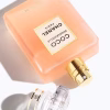 Originalno pakovanje i bocica parfema Chanel Coco Mademoiselle L’Eau Privée sa prefinjenom, minimalističkom Chanel estetikom. Alternativni parfemi slični YSL Libre Intense.