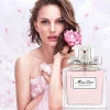 Mirisne note Miss Dior EDT parfema sa bergamotom, narandžinim cvetom, ružom, jasminom i mošusom. reklama sa glumicom. Alternativni parfemi slični YSL Libre Intense