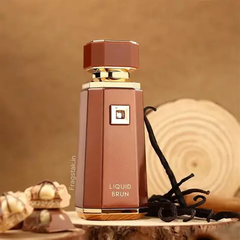 French Avenue Liquid Brun parfem u sofisticiranom i elegantnom okruženju sa mirisnim notama