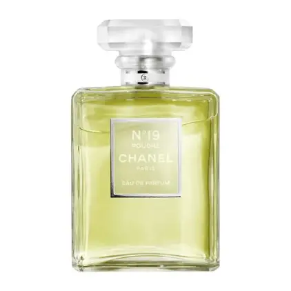 Bočica parfema Chanel 19 Poudre sa matiranim staklom i elegantnim minimalističkim dizajnom.