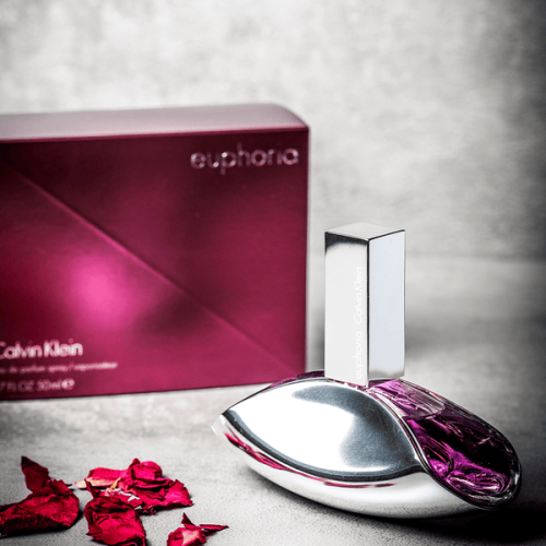 Calvin Klein Euphoria EDP toptaurus.rs 3 Calvin Klein Euphoria EDP mirisne note nara, crne orhideje i ambera