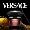 Versace Crystal Noir Parfum – promotivni vizual u tamnim tonovima