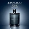 Jimmy Choo Man Intense EDT parfem u modernom i elegantnom ambijentu