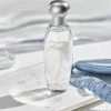 Estée Lauder Pleasures EDP parfem u elegantnom i profinjenom ambijentu