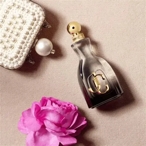 Jimmy Choo I Want Choo Forever EDP parfem u glamuroznom i sofisticiranom ambijentu