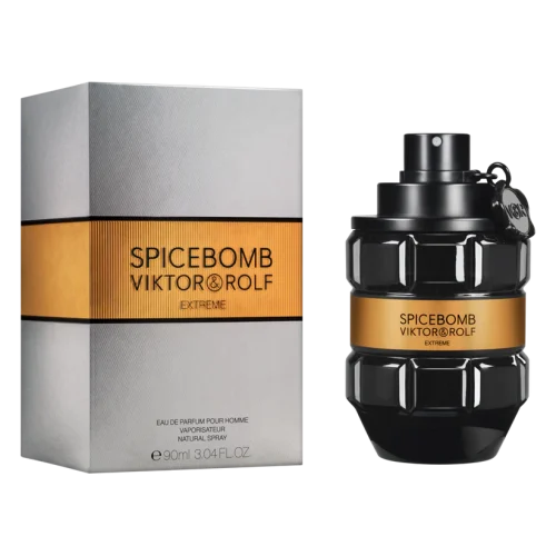 Viktor & Rolf Spicebomb Extreme EDP pakovanje – elegantna i tamna kutija sa luksuznim detaljima, odražavajući snažnu i bogatu mirisnu kompoziciju.