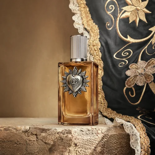 D&G Devotion Parfum na stolu – elegantan i sofisticiran muški miris