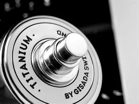 GISADA Titanium EDP