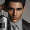 Tom Ford Grey Vetiver Parfum toptaurus.rs 1 Tom Ford Grey Vetiver Parfum – sofisticiran i intenzivan muski miris slika sa muksarcem