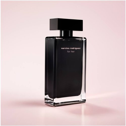 Ženski parfem Narciso Rodriguez EDT crna bocica na roze pozadini