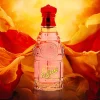 Bočica Versace Red Jeans EDT za žene – retro dizajn i mladalački karakter.