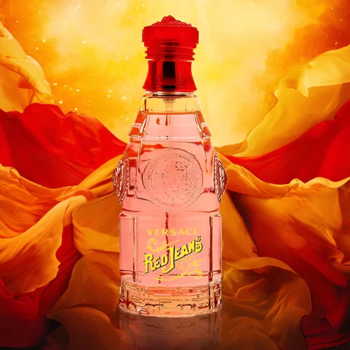 Bočica Versace Red Jeans EDT za žene – retro dizajn i mladalački karakter.