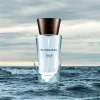 Burberry Touch For Men detalj bočice drveni čep, bocica u moru