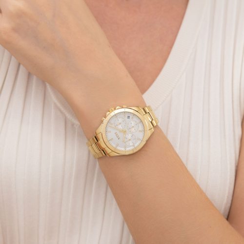 Žena nosi Hugo Boss 1502829 ALLEY zlatni ženski sat na zglobu