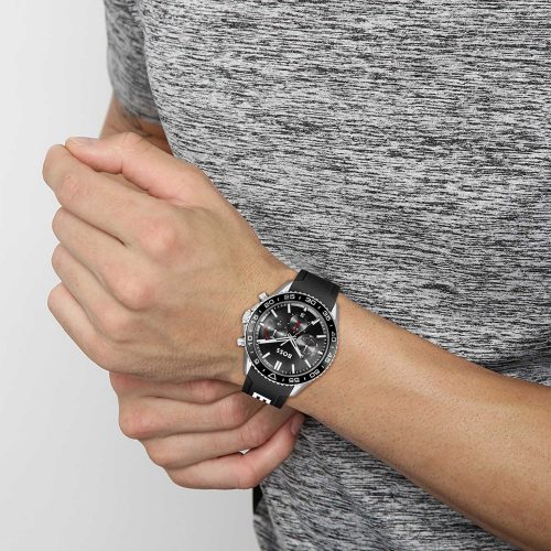 Hugo Boss 1514141 RUNNER muški sportski sat na ruci u casual stilu