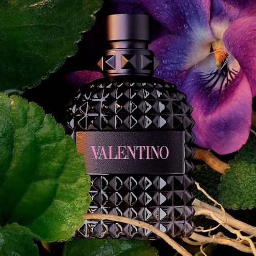 Valentino Uomo Born In Roma detalj reljefne bočice i mirisne note