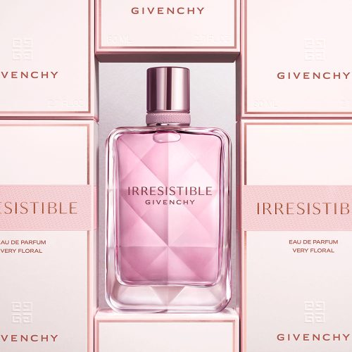 Givenchy Irresistible Very Floral EDP kutija i bočica ženski parfem