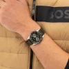 Hugo Boss 1514284 TOURMASTER muški sat detalj brojčanika na ruci muskarca