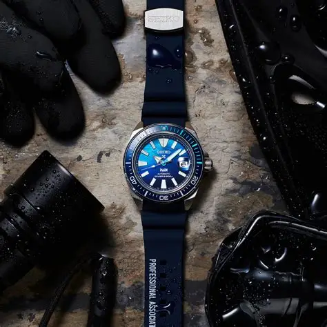 Seiko Samurai SRPJ93K1 sa silikonskom narukvicom