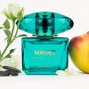 Versace Crystal Emerald luksuzni cvetno voćni parfem za žene, mirisne note