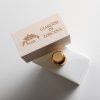 Giardini di Toscana Borabora EDP uniseks parfem toptaurus.rs 3 Giardini di Toscana BoraBora luksuzni parfem, detalj poklopca i bocice