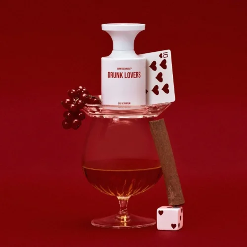 BornToStandOut Drunk Lovers luksuzni unisex niche parfem, sa konjakom i kartama, poker