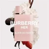 Burberry Her Elixir EDP zenski parfem toptaurus.rs 3 Burberry Her Elixir ženski parfem mirisne note crveno voće jasmin vanila i amber