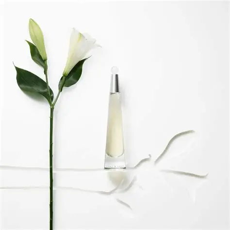 Issey Miyake L Eau d Issey EDP zenski parfem toptaurus.rs 1 Issey Miyake L Eau d Issey EDP bocica i mirisne note