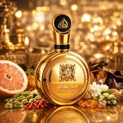 Lattafa Fakhar Extrait EDP muški parfem mirisne note bergamot limun jabuka lavanda amber mošus i drvenaste note, slika sa zlatnim detaljima
