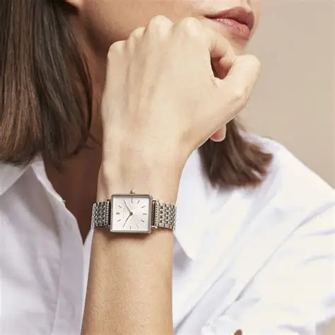 Rosefield Boxy QWSS-Q08 minimalistički srebrni ženski sat na ruci zene