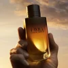 Armani I Will EDP muski parfem toptaurus.rs Giorgio Armani I WILL EDP muški parfem inspirisan snagom, samopouzdanjem i modernom elegancijom, slika u ruci muskarca