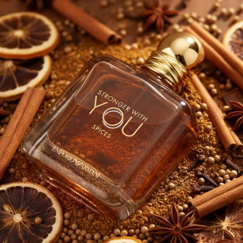 Armani Stronger With You Spices EDP muski parfem toptaurus.rs Mirisne note parfema Armani Stronger With You Spices EDP sa začinskim akordima, šafranom, lavandom i vanilom.